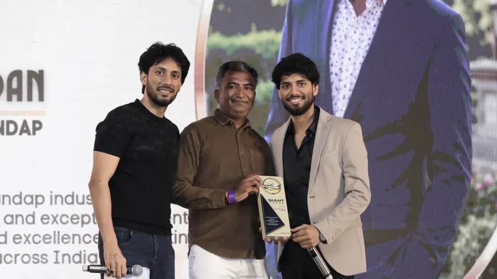 Award presentation at Giant Party Night 2026