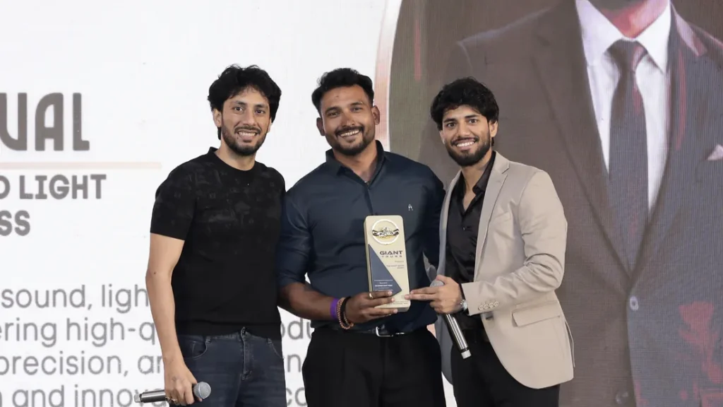 Award presentation at Giant Party Night 2026
