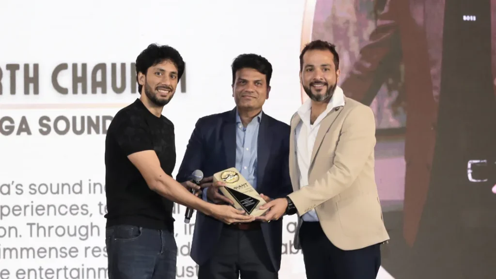Award presentation at Giant Party Night 2026