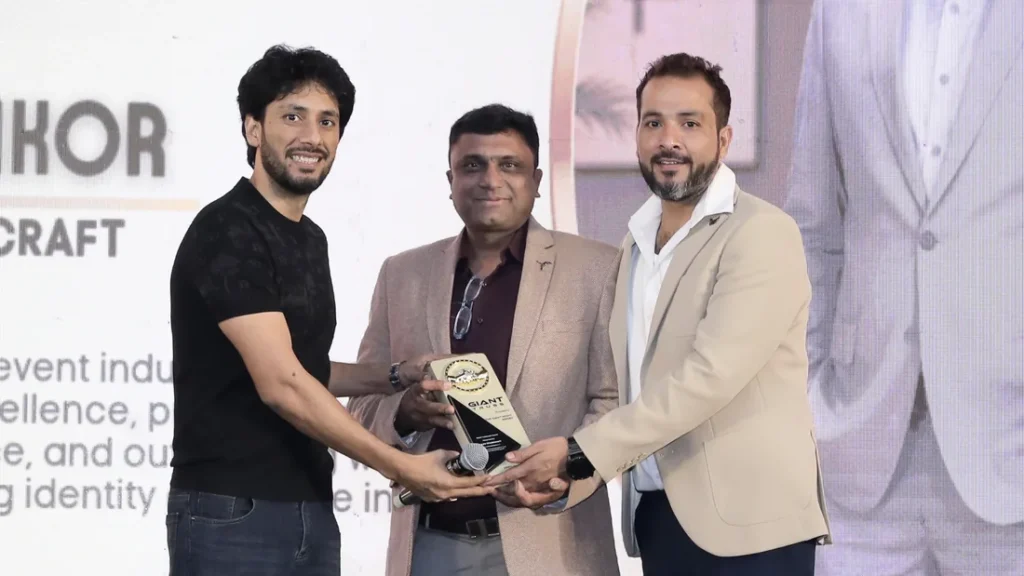 Award presentation at Giant Party Night 2026