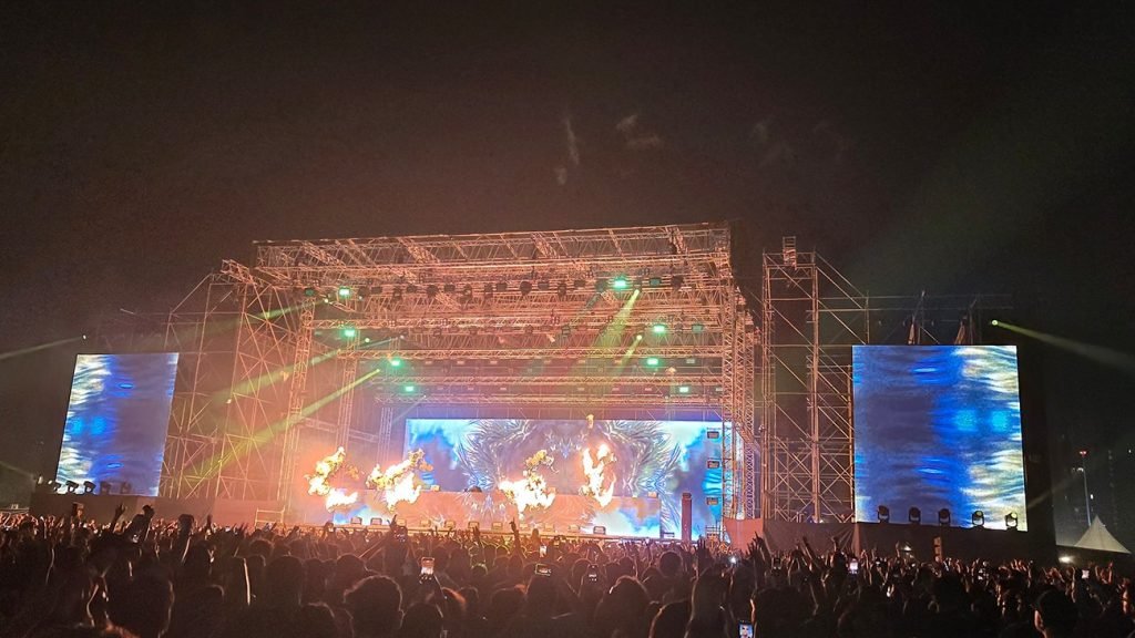 Calvin Harris, Gurugram — DDR-86 Roof